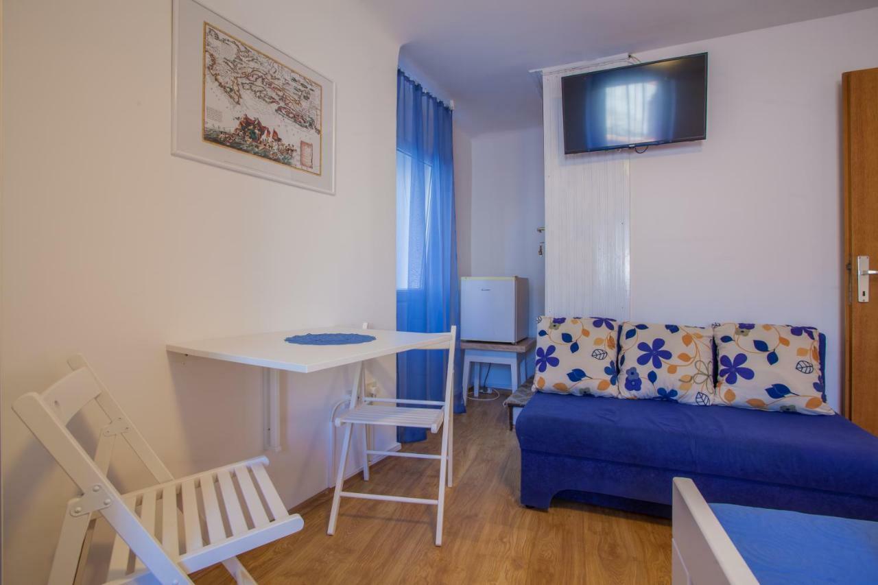 Room M Црес Экстерьер фото