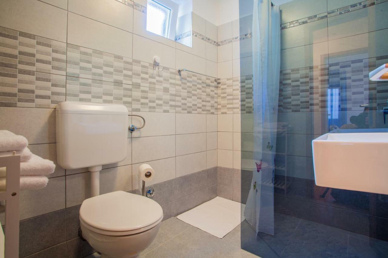 Room M Црес Экстерьер фото